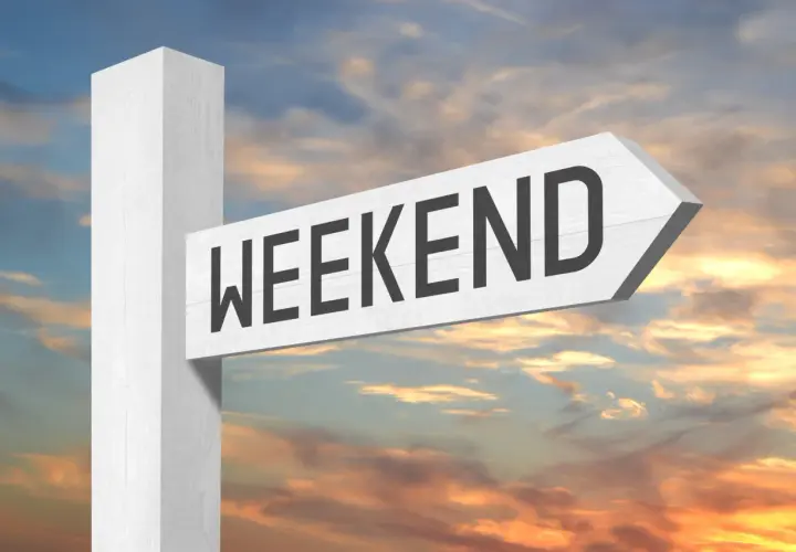 Weekend czy łikend? Poznaj poprawną pisownię i odmianę