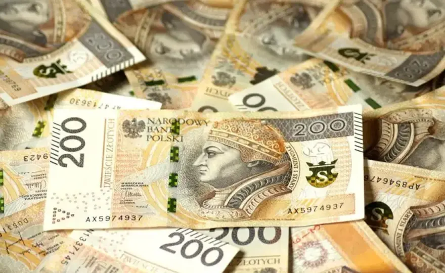 Zarobki tłumacza hiszpańskiego: Od 4500 do 15000 zł. Czy warto?