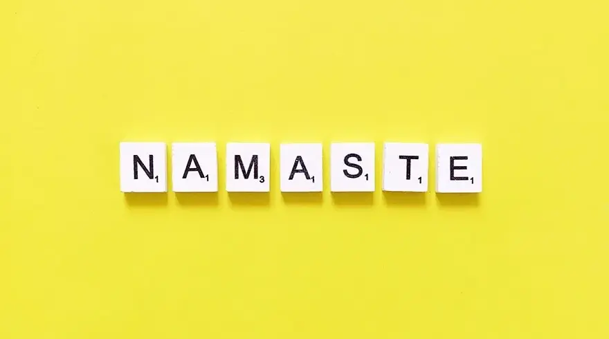 Namaste: Więcej niż pozdrowienie? Poznaj jego prawdziwe znaczenie