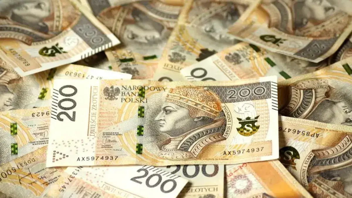 Zarobki tłumacza hiszpańskiego: Od 4500 do 15000 zł. Czy warto?